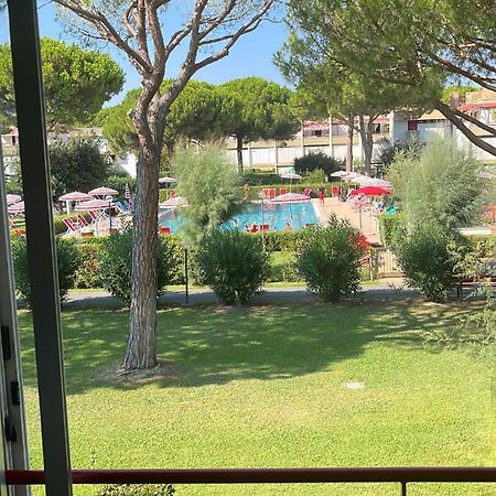 Апартаменты Casina Mare Bibbona Марина-ди-Биббона Экстерьер фото